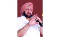 'Right man in right party', Amarinder on Jakhar