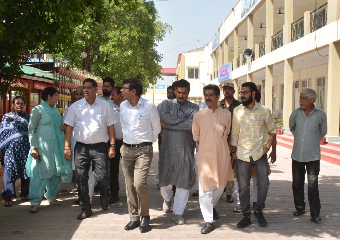 Mayor & others visit the base camp, Bhagwati Nagar, review Shree Amarnath yatra arrangements