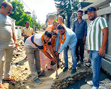 Neelam, Dr Pardeep, Keshav start lane, drain work in Talab Tillo