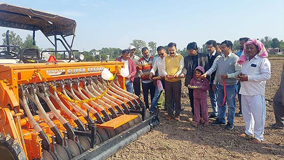 First-time use of "SUPER SEEDER" in Kathua to sow Wheat during Rabi 2022-23